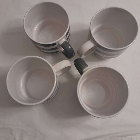 Stackable Stoneware Dog Mugs - Picture 6 of 9